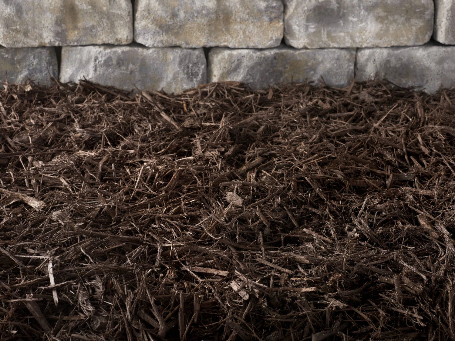 Thing Premium 2-cu ft Dark Brown Hardwood Mulch 4 Thing Premium 2-cu ft Dark Brown Hardwood Mulch - Image 4