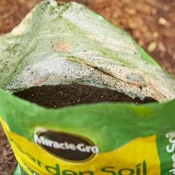 Miracle-Gro Soil & Soil Amendments All Purpose for In-Ground Use 2-cu ft Garden Soil -Cheap Landscaping Store 09198111
