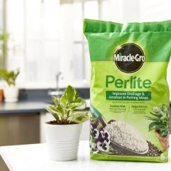 Miracle-Gro Soil & Soil Amendments Perlite Improves Soil Structure -Cheap Landscaping Store 12190887